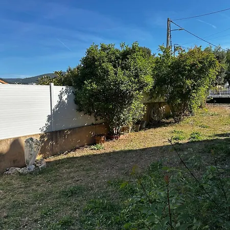 别墅 Maison Fonctionnelle Avec Jardin Et Abordable