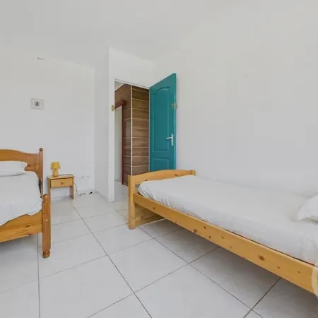 别墅 Maison Fonctionnelle Avec Jardin Et Abordable 土伦